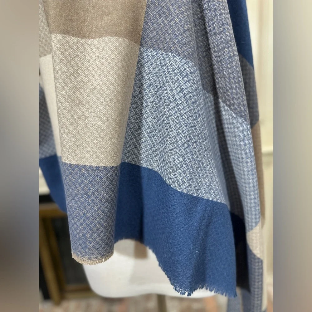 Vintage JC Penney Italian Plaid Wrap Scarf‎ Shawl 51x51 Blue Beige Check
